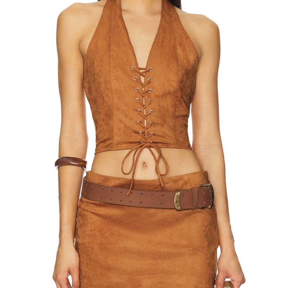 Superdown Delphi Top and Skirt in tan